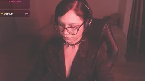 Snapshot of modjo_ chatting on December 15, 2:52 am Modjo online show from December 15, 2:52 am