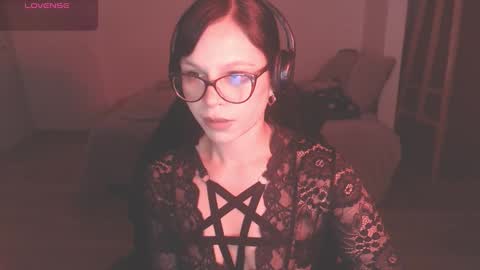 Snapshot of modjo_ chatting on January 20, 2:01 am Modjo online show from January 20, 2:01 am