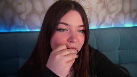 Rosa online show from December 4, 9:37 pm