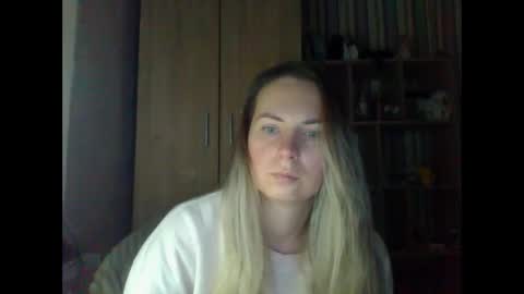 molly971345 online show from February 10, 2:58 am