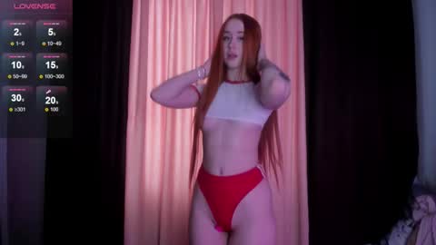 molly__kitty online show from March 26, 5:42 am