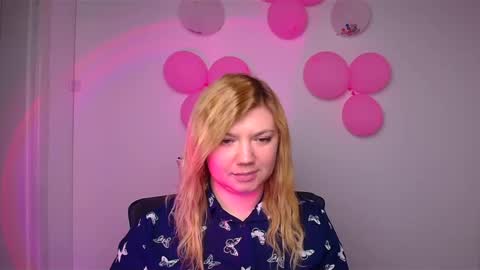 Molly online show from February 26, 12:38 pm