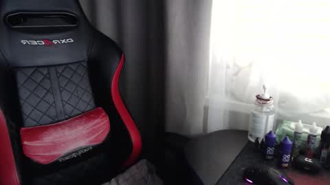 I have new photos come and see with love Molly online show from September 11, 12:38 pm