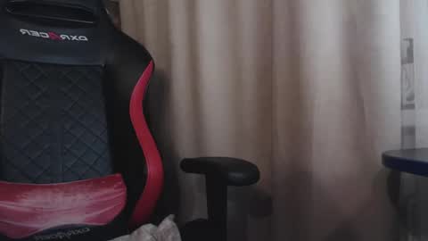 I have new photos come and see with love Molly online show from September 19, 5:23 pm