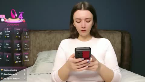 Molly online show from February 13, 11:06 pm