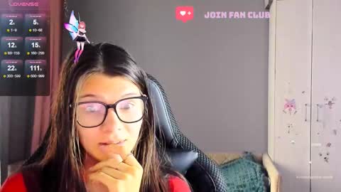  KIRA  online show from September 29, 4:50 am