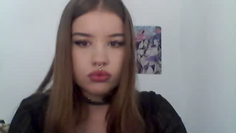 Molly online show from July 19, 6:32 pm
