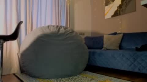 Molly online show from November 15, 11:44 am