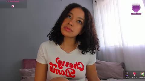Snapshot of mollyybloom chatting on October 19, 2:30 pm Molly online show from October 19, 2:30 pm