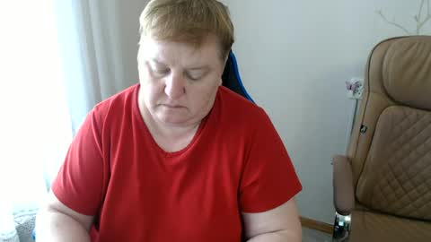 Mommy99X online show from June 17, 8:26 am