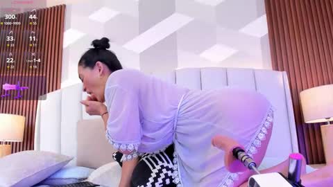 Letty Smith online show from September 13, 2:03 pm