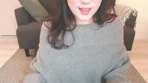 Snapshot of momo612238 chatting on December 24, 12:33 pm Momo online show from December 24, 12:33 pm