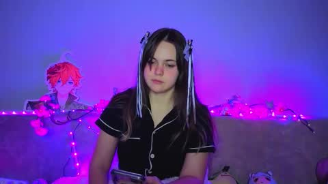 Momo online show from January 31, 7:11 pm