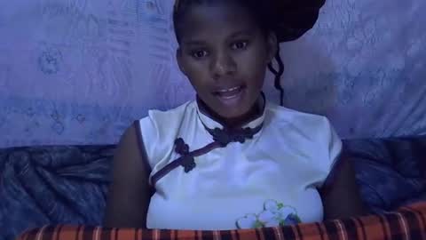 momsdoll online show from January 14, 9:14 am