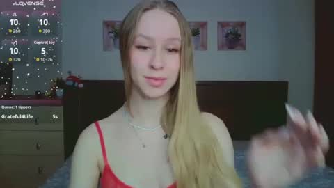 Mona online show from February 14, 3:47 pm