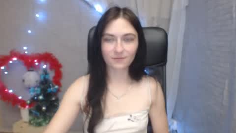 monakali online show from December 12, 8:57 am