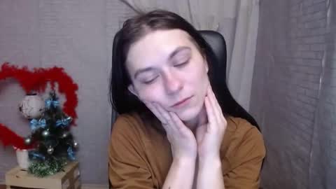 monakali online show from January 17, 8:02 am