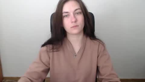 monakali online show from December 23, 7:23 am