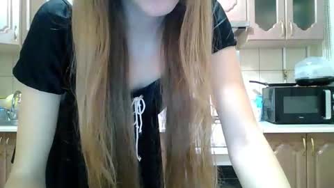 Monica online show from November 6, 10:15 pm