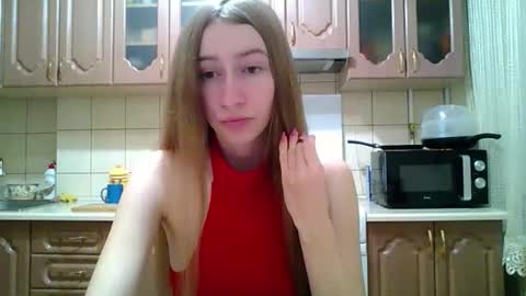 Monica online show from February 19, 8:51 pm