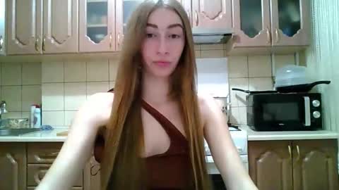 Monica online show from May 25, 8:41 pm