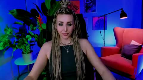 monicariley online show from April 30, 3:28 pm