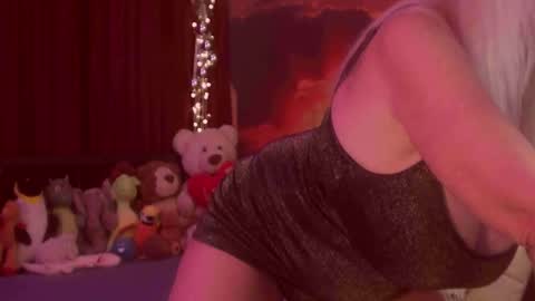 Monika    online show from January 13, 2:28 am