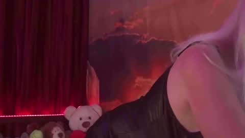 Monika    online show from December 15, 3:02 am