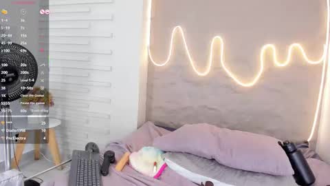 Snapshot of monika_ruiz chatting on September 21, 9:13 pm I am Monika online show from September 21, 9:13 pm