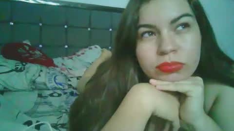 Snapshot of monita1401506 chatting on October 19, 4:58 am Monita online show from October 19, 4:58 am