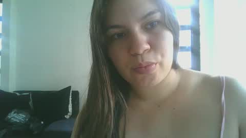 Snapshot of monita1401506 chatting on October 10, 4:45 pm Monita online show from October 10, 4:45 pm