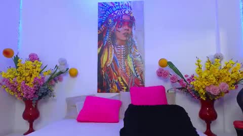 Moon online show from September 15, 7:54 pm