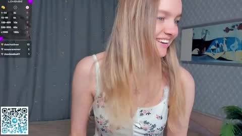 moon_puzzles online show from December 21, 8:13 pm