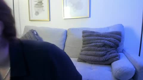 Moon  online show from April 1, 3:40 am