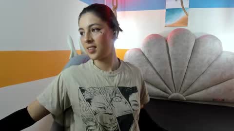 Snapshot of moon_winy chatting on September 19, 12:04 pm Winy online show from September 19, 12:04 pm