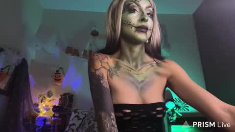 Cinna online show from October 23, 11:33 pm