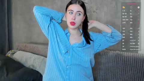 Sophia online show from March 18, 6:46 pm