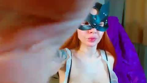 Tina online show from November 30, 7:23 am