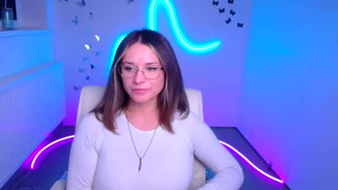 Susanna online show from December 3, 12:51 pm