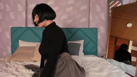 Snapshot of moony_14 chatting on January 14, 12:45 pm Michelle online show from January 14, 12:45 pm
