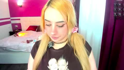 Morana Mayer online show from February 14, 7:43 am