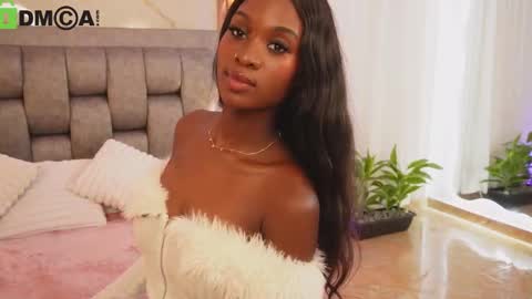 more hott online show from February 13, 7:37 pm