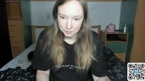 Lisa 3 online show from June 15, 4:40 pm