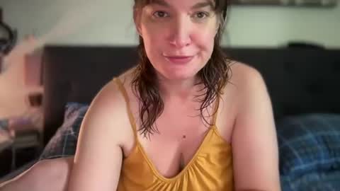 Mossy Mommy online show from July 10, 3:34 pm