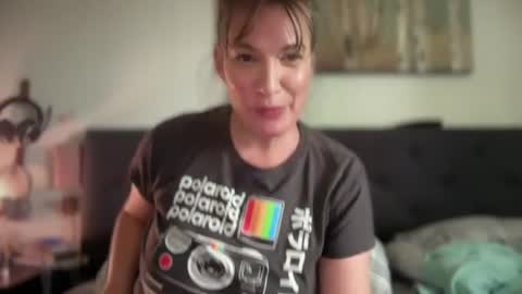 Mossy Mommy online show from July 16, 4:55 pm