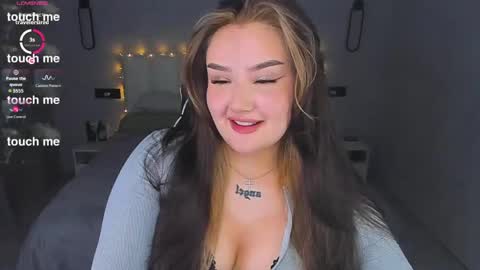 Carolina online show from April 15, 2:17 pm