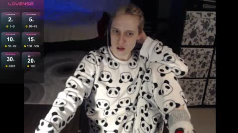 Sasha online show from March 3, 3:27 am