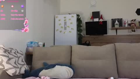 Snapshot of ms_foryou chatting on February 5, 3:34 am Ms ForYOU online show from February 5, 3:34 am