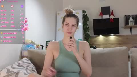 Snapshot of ms_foryou chatting on February 2, 3:17 pm Ms ForYOU online show from February 2, 3:17 pm
