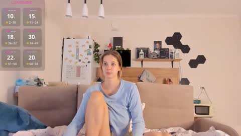 Snapshot of ms_foryou chatting on September 14, 4:21 am Ms ForYOU online show from September 14, 4:21 am